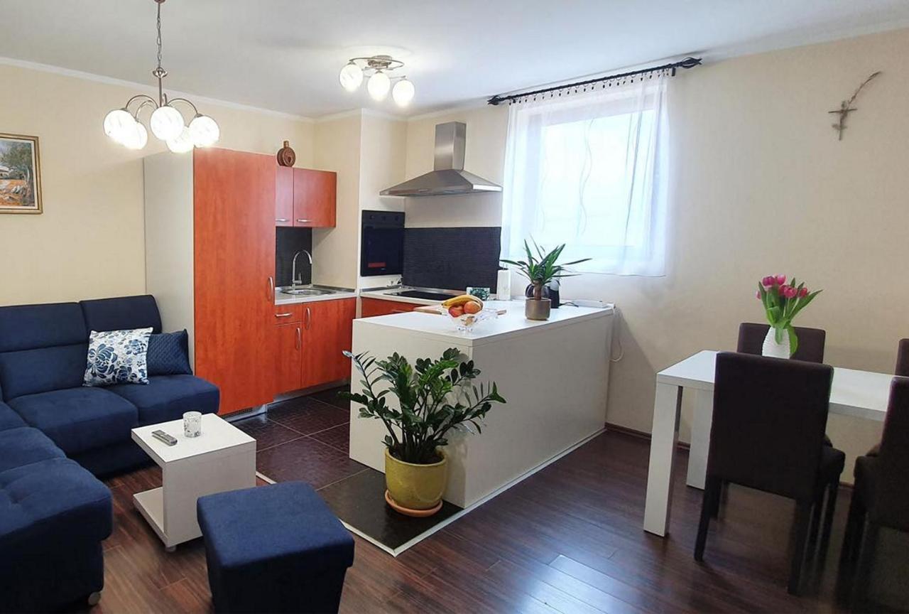 Apartments Tb Porat  Bagian luar foto