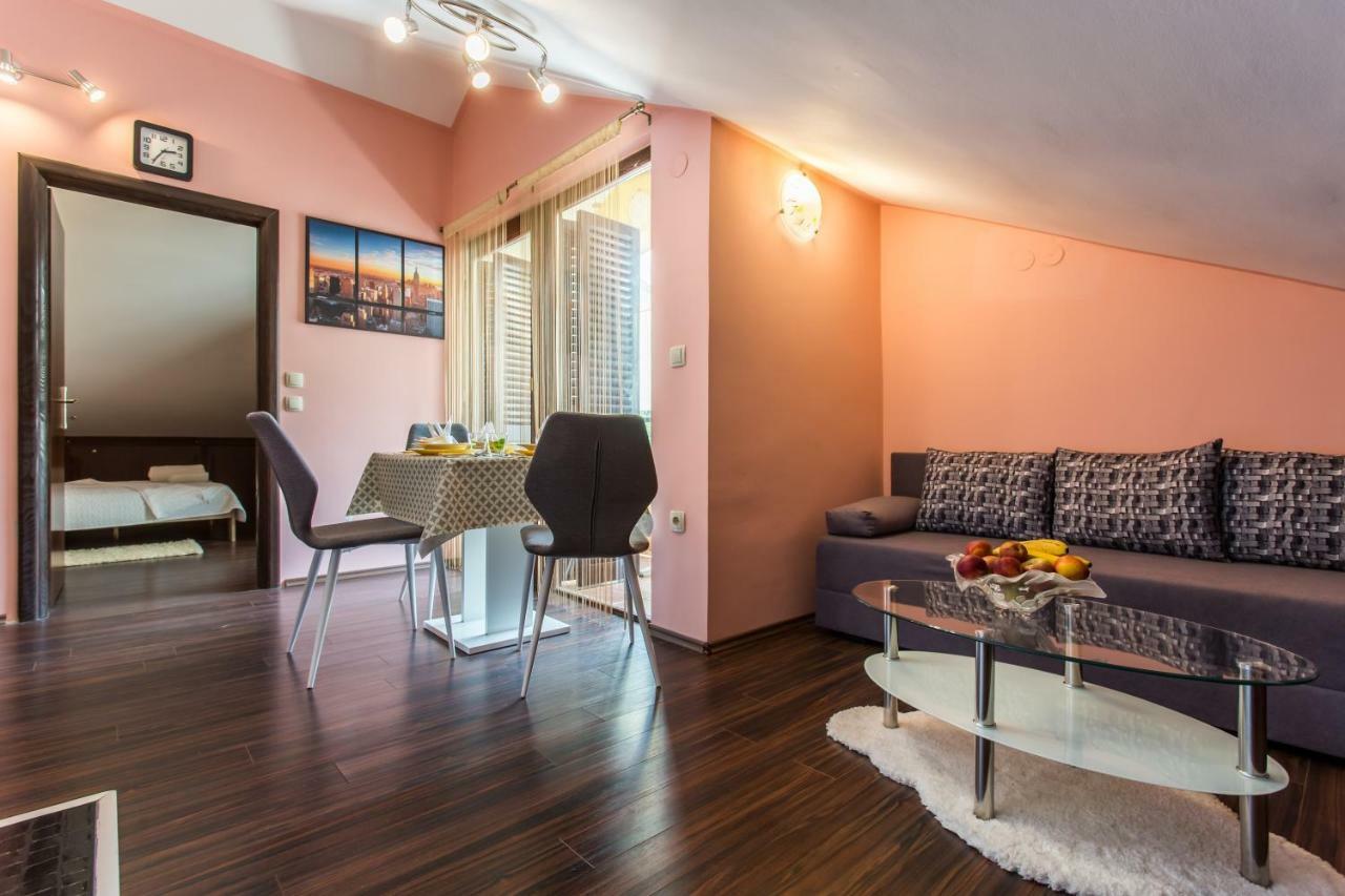 Apartments Tb Porat  Bagian luar foto
