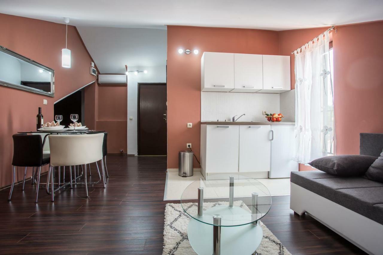 Apartments Tb Porat  Bagian luar foto