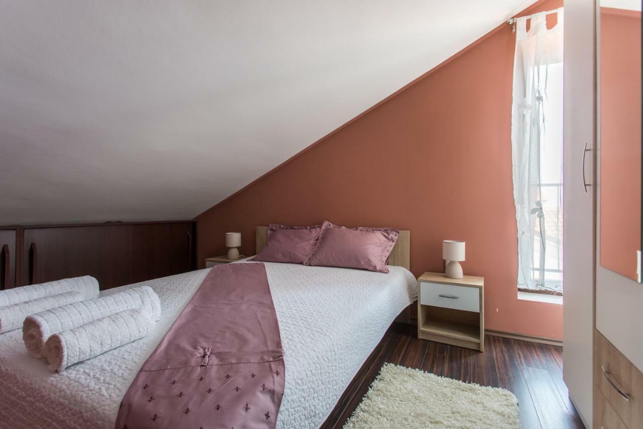 Apartments Tb Porat  Bagian luar foto