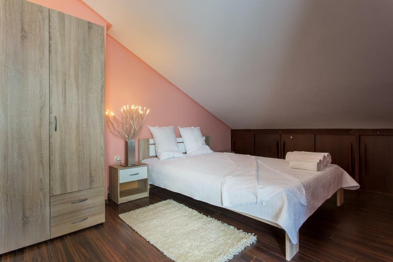 Apartments Tb Porat  Bagian luar foto