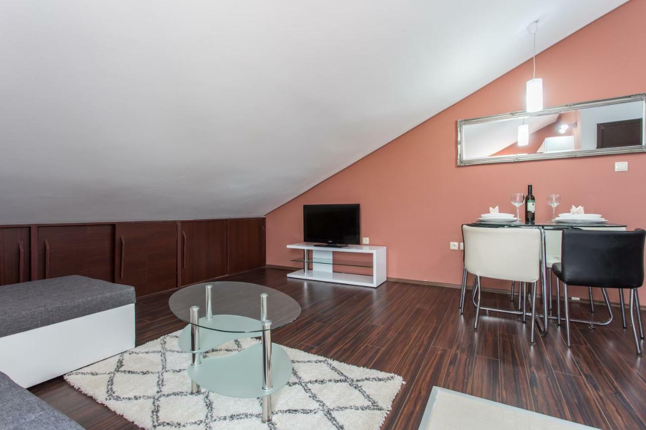 Apartments Tb Porat  Bagian luar foto
